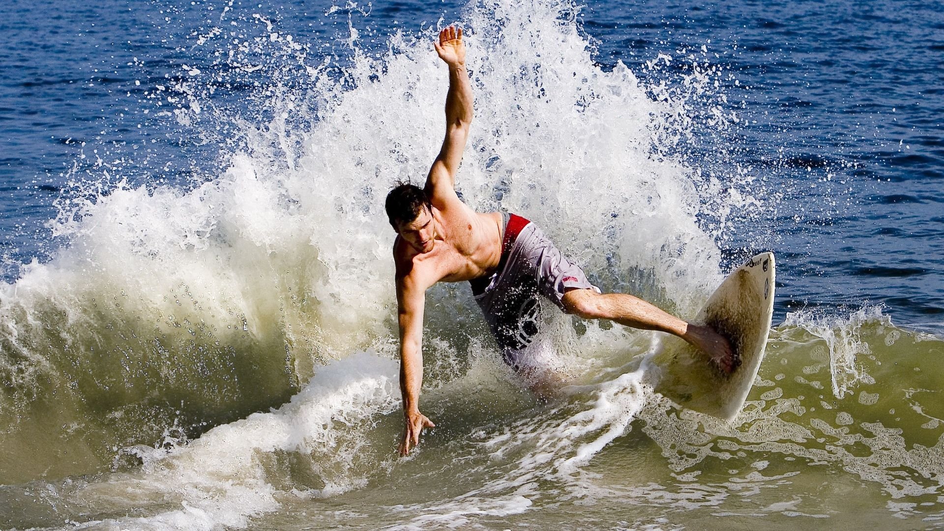 九游体育下载-争夺季后赛门票，激战正酣！，季军争夺赛第一局